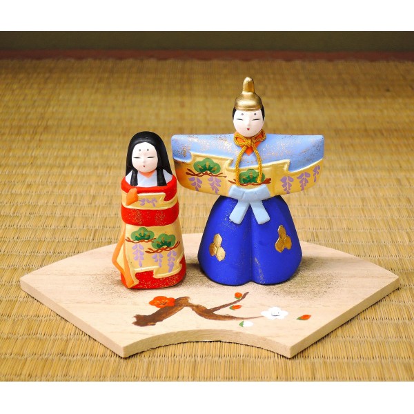 木製伝統的日本の置物 扇子を持つ人形 木製伝統的日本の置物 扇子を持つ人形 日本の郷土玩具 | 日本玩具